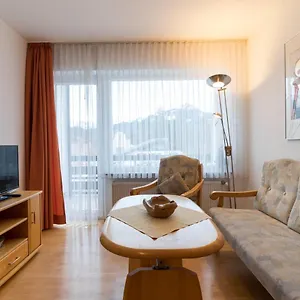  Apartment M. Simbeck