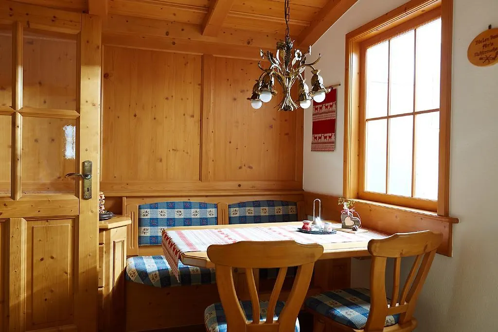 Apartment Alpenflair Ferienwohnungen Whg 202 Oberstdorf